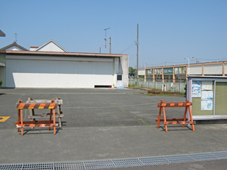 福田交番西向かい