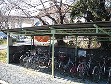 写真：敷地駅自転車等駐車場